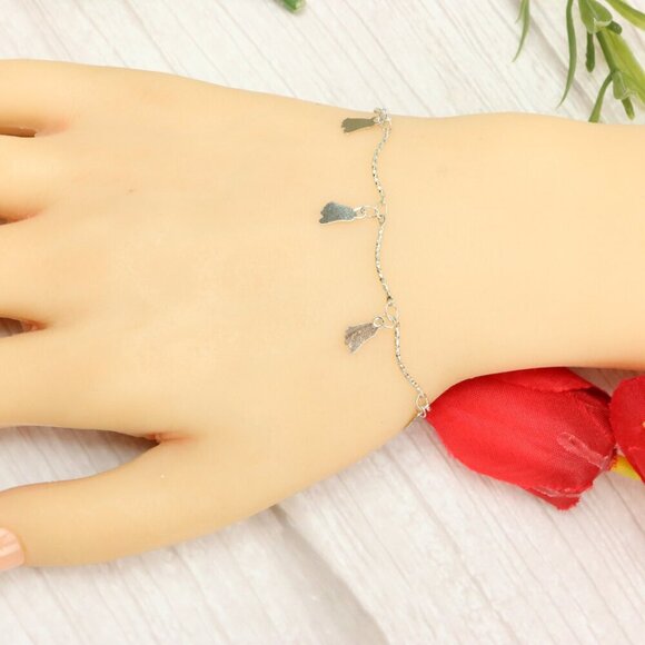 "Trendy Handmade Bracelet – A Thoughtful Gift for Girls & Women | UNVRC1053 - Picture 9 of 10
